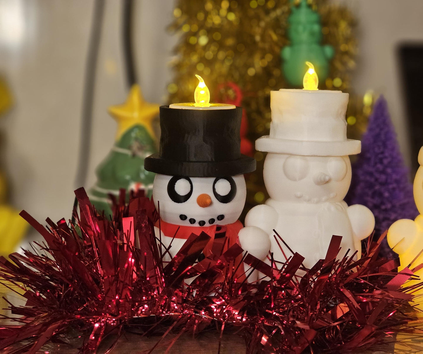 4.5 inch Adorable Snowman Tealight Holder