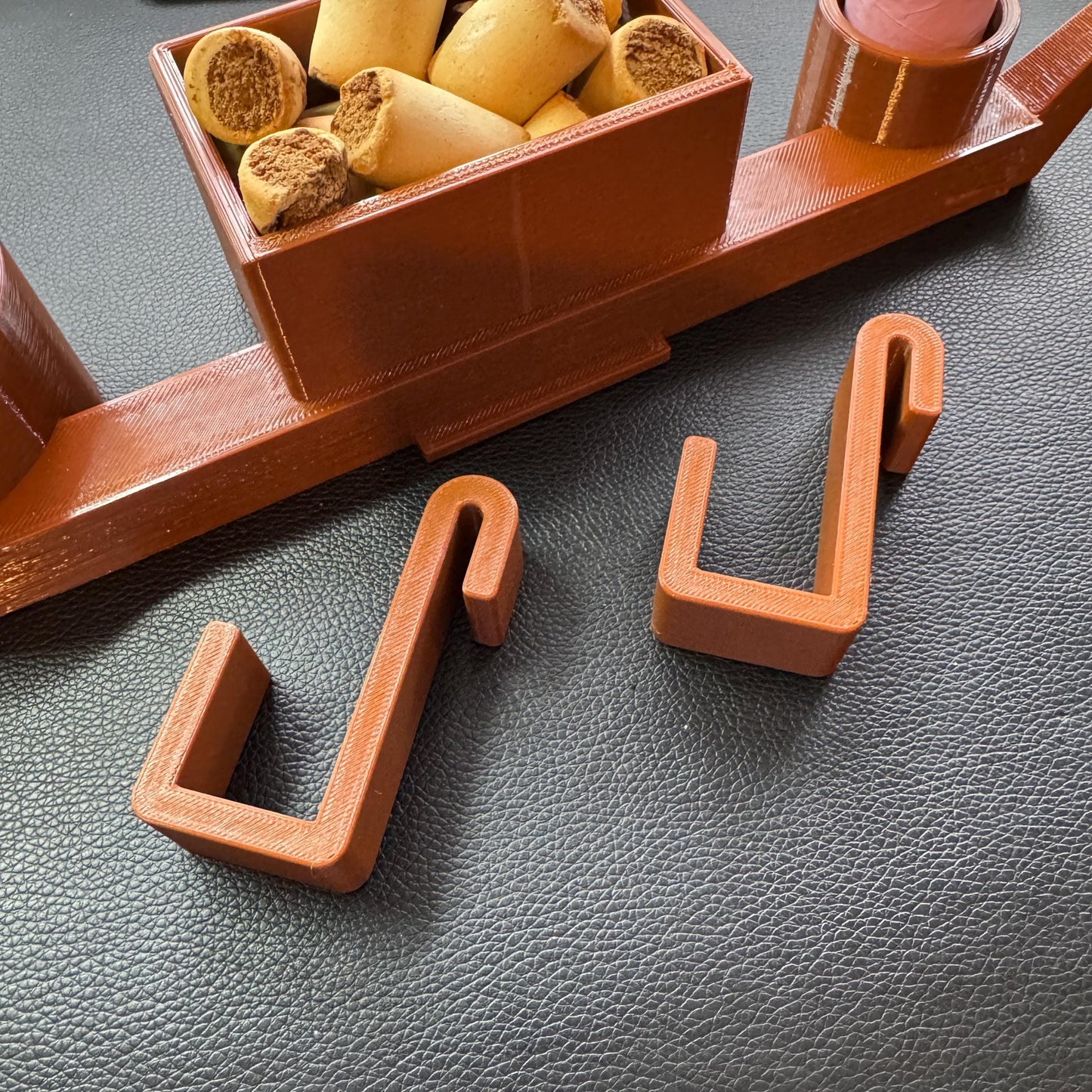 Dog Crate Organiser & Storage Hooks | Hanging Pet Cage Caddy | Treats Poo Bags Ball Lead Holder | For Dog Walkers and Owners | Customisable