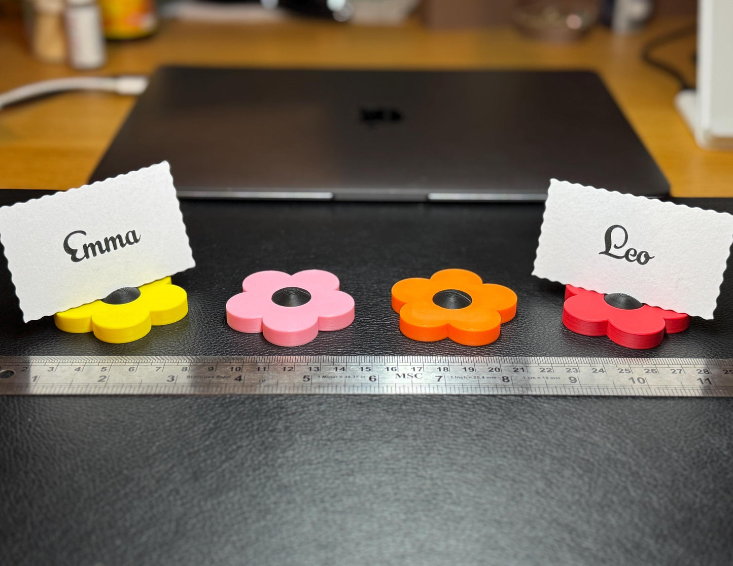 Flower Shaped Wedding Place Card Holders | 3D Printed Table Decor | Choice of Colour & Pack Size