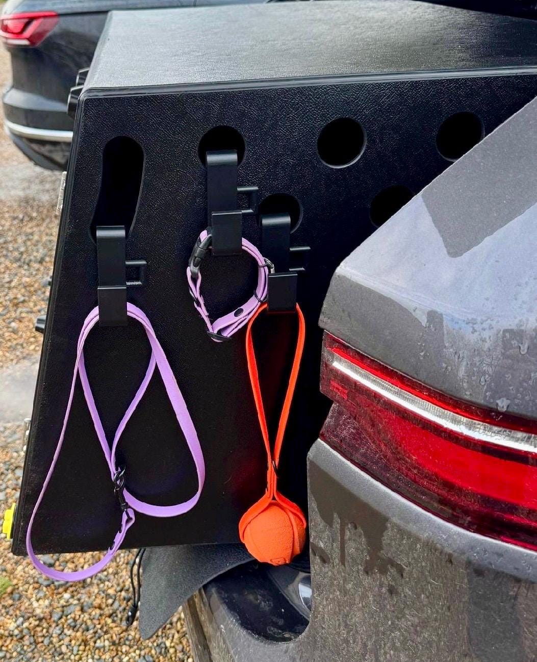 Dog Crate Hooks | Lead/Leash Holder for Dog Walkers & Owners | 3D Printed Easy Clip-on Organiser, No Installation Required