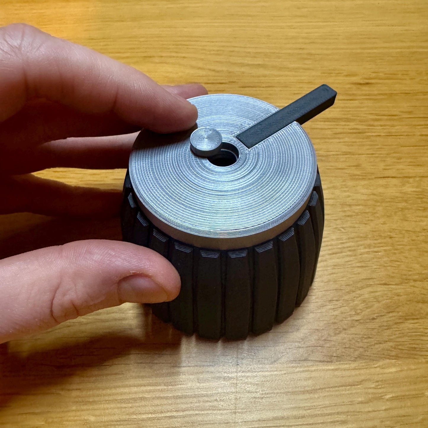 Amp Knob Cable Hangers | Guitar Amp Volume Dial