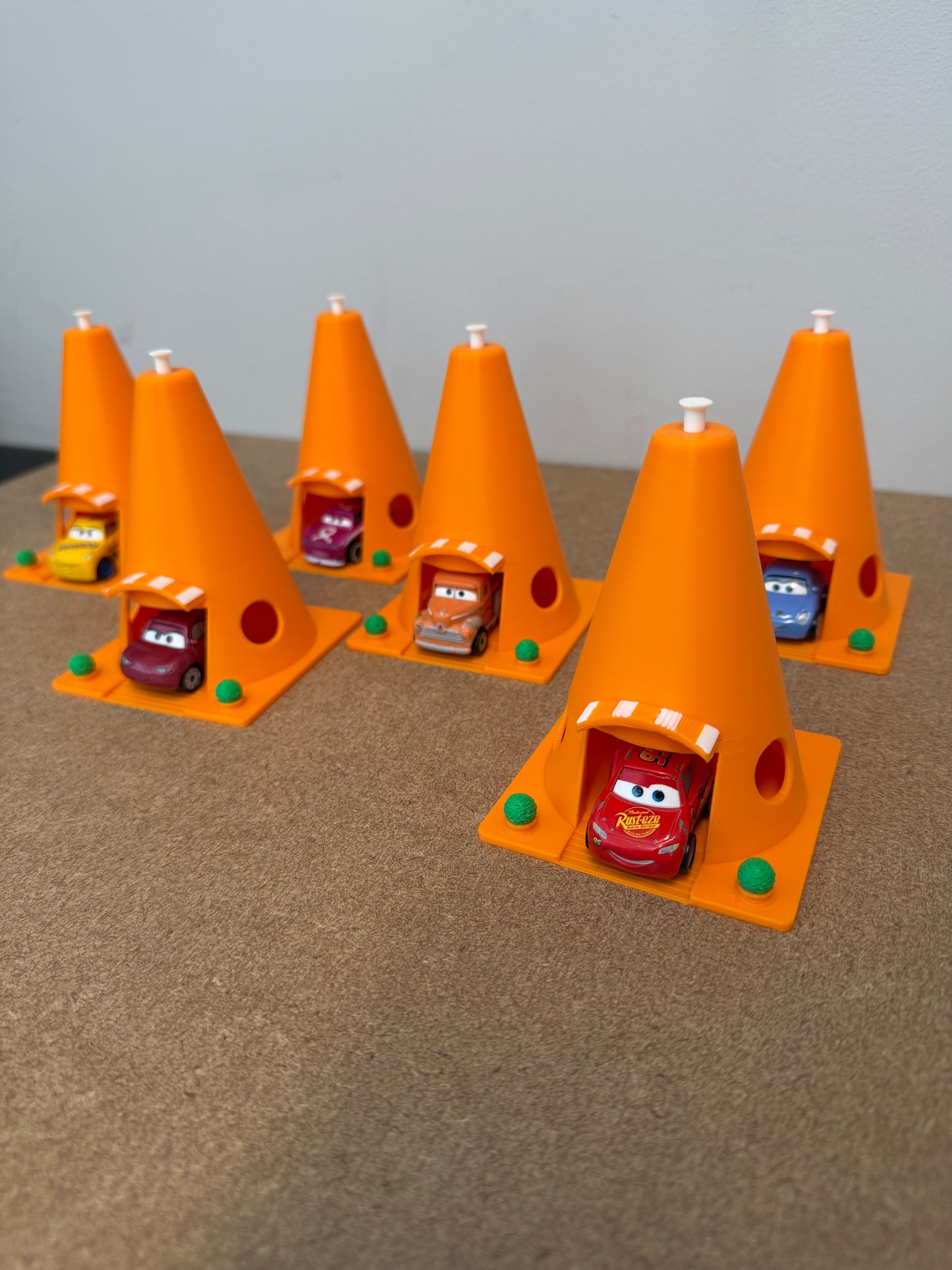 Mini Cone Motel Decorations 10cm Tall | Car Themed Decoration | Fits Most Mini Racers
