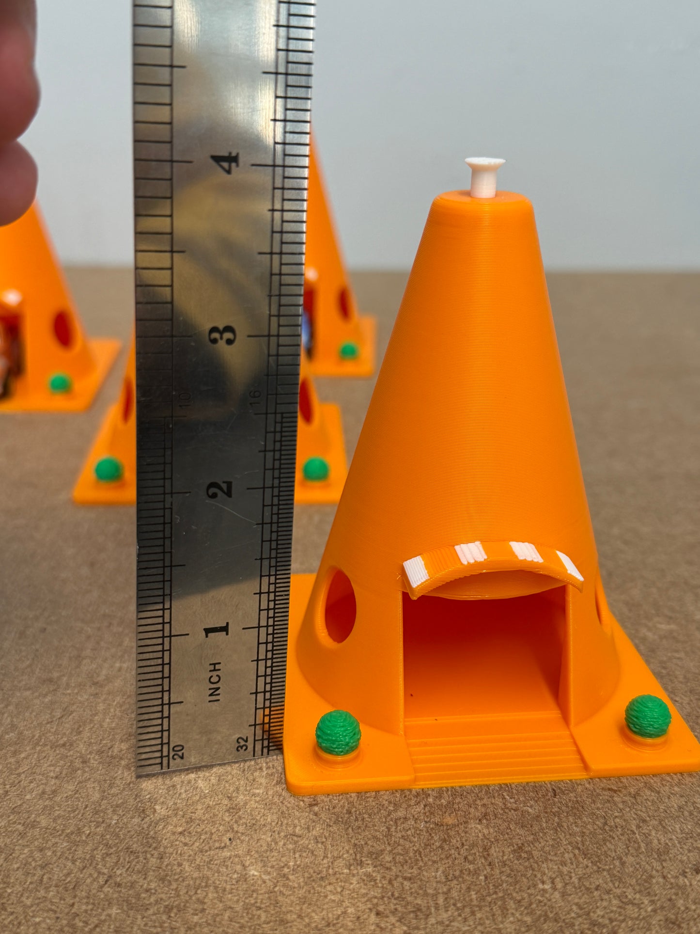 Mini Cone Motel Decorations 10cm Tall | Car Themed Decoration | Fits Most Mini Racers