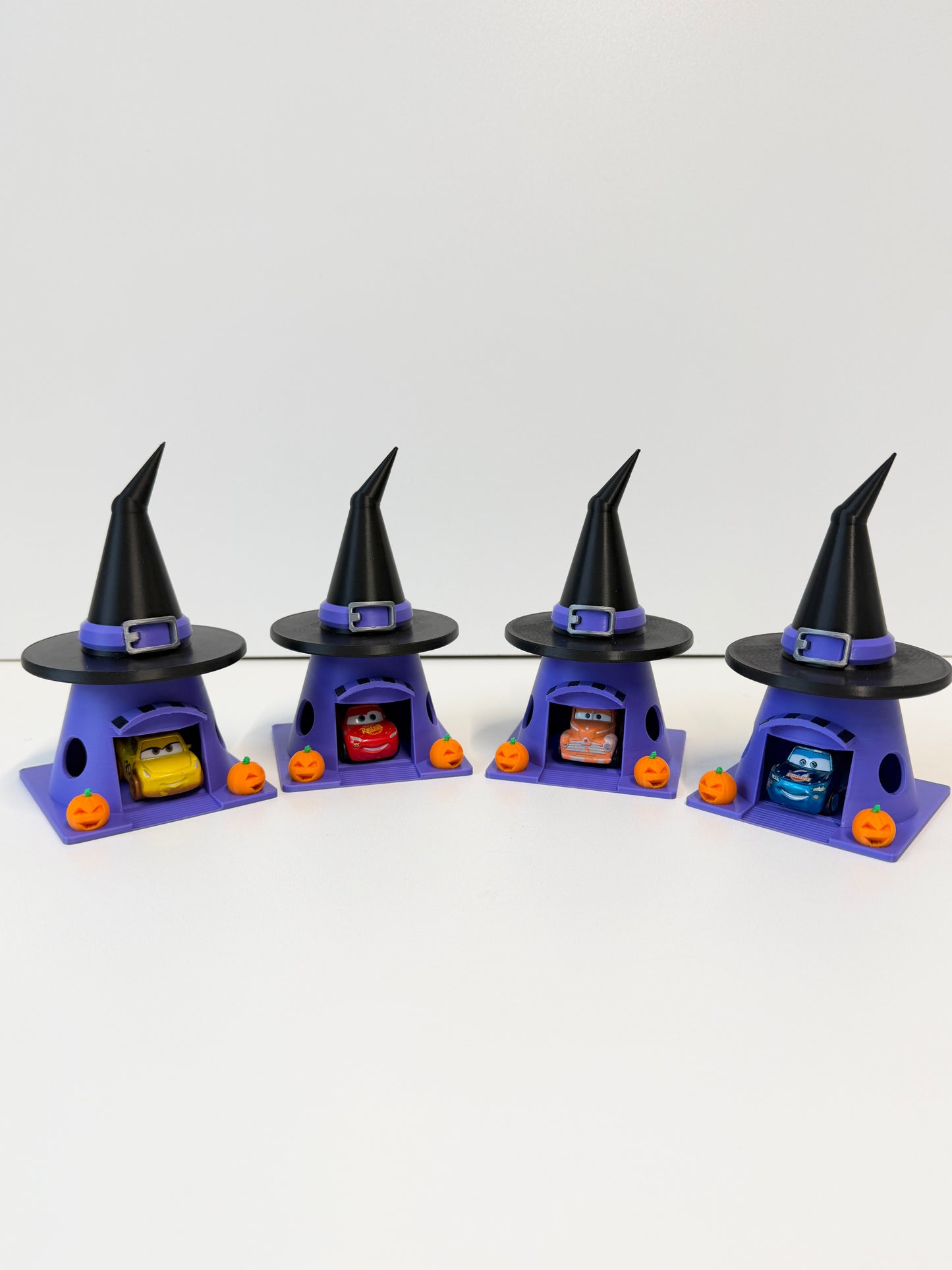 Halloween Themed Mini Cone Motel Decorations 13cm Tall | Car Themed Decoration | Fits Most Mini Racers