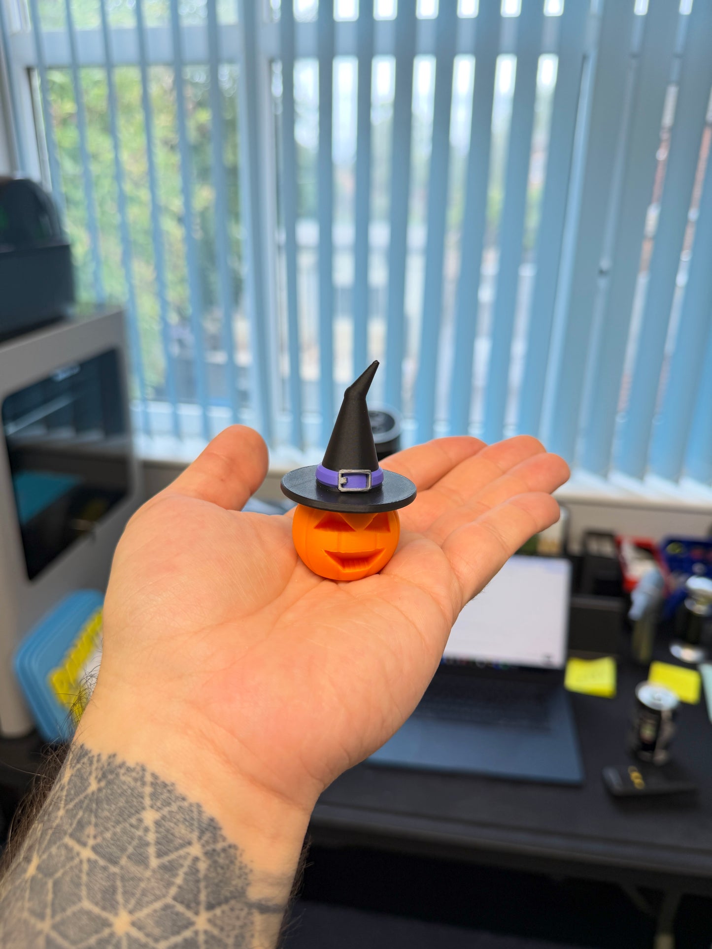 Halloween Pumpkin With Witches Hat Decoration | Seasonal Decor | Pumpkin Family