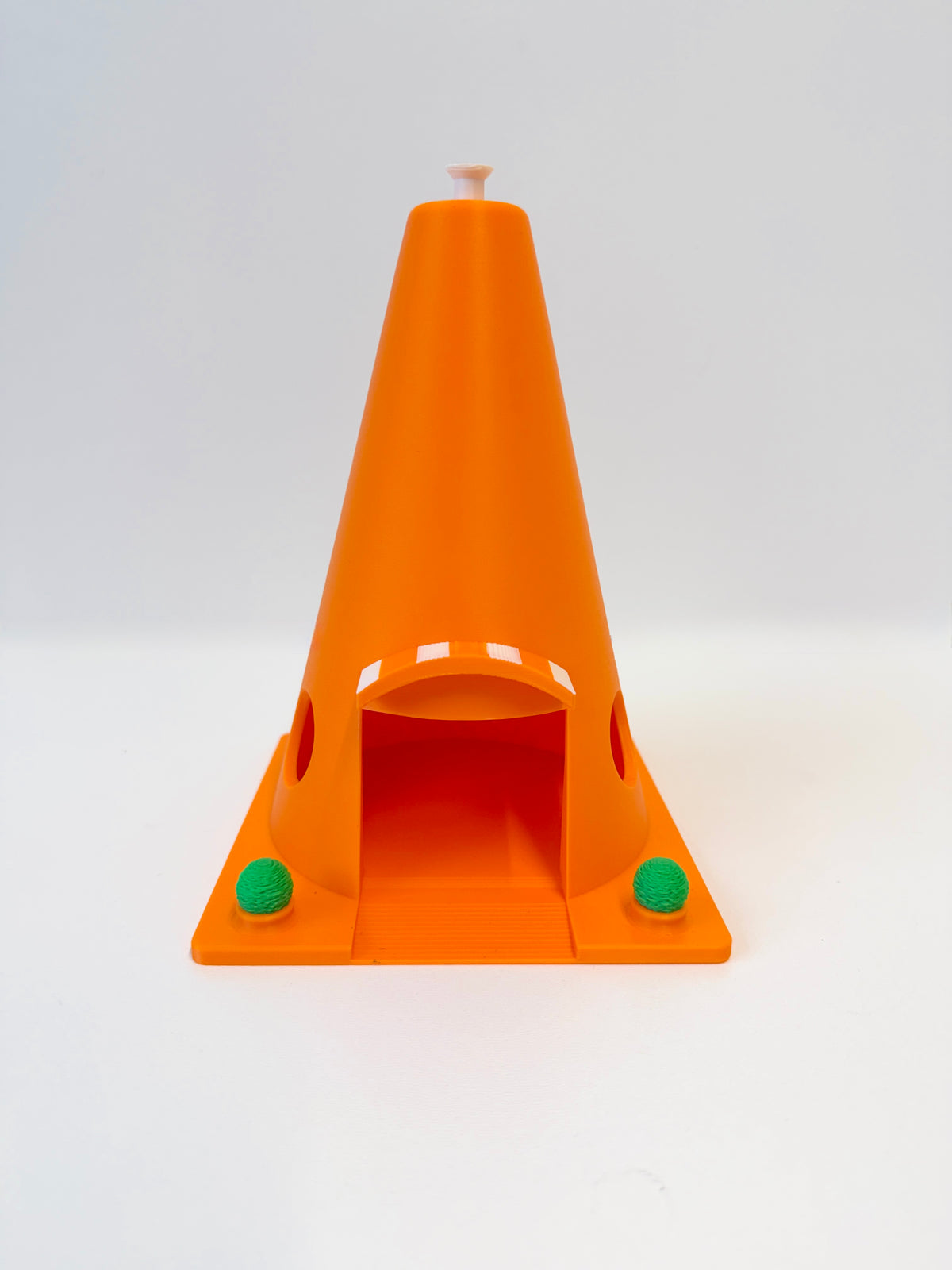 Cone Motel Garage 19.5cm/7.7 inch Tall – Toy Car Display Decoration – Storage Cone