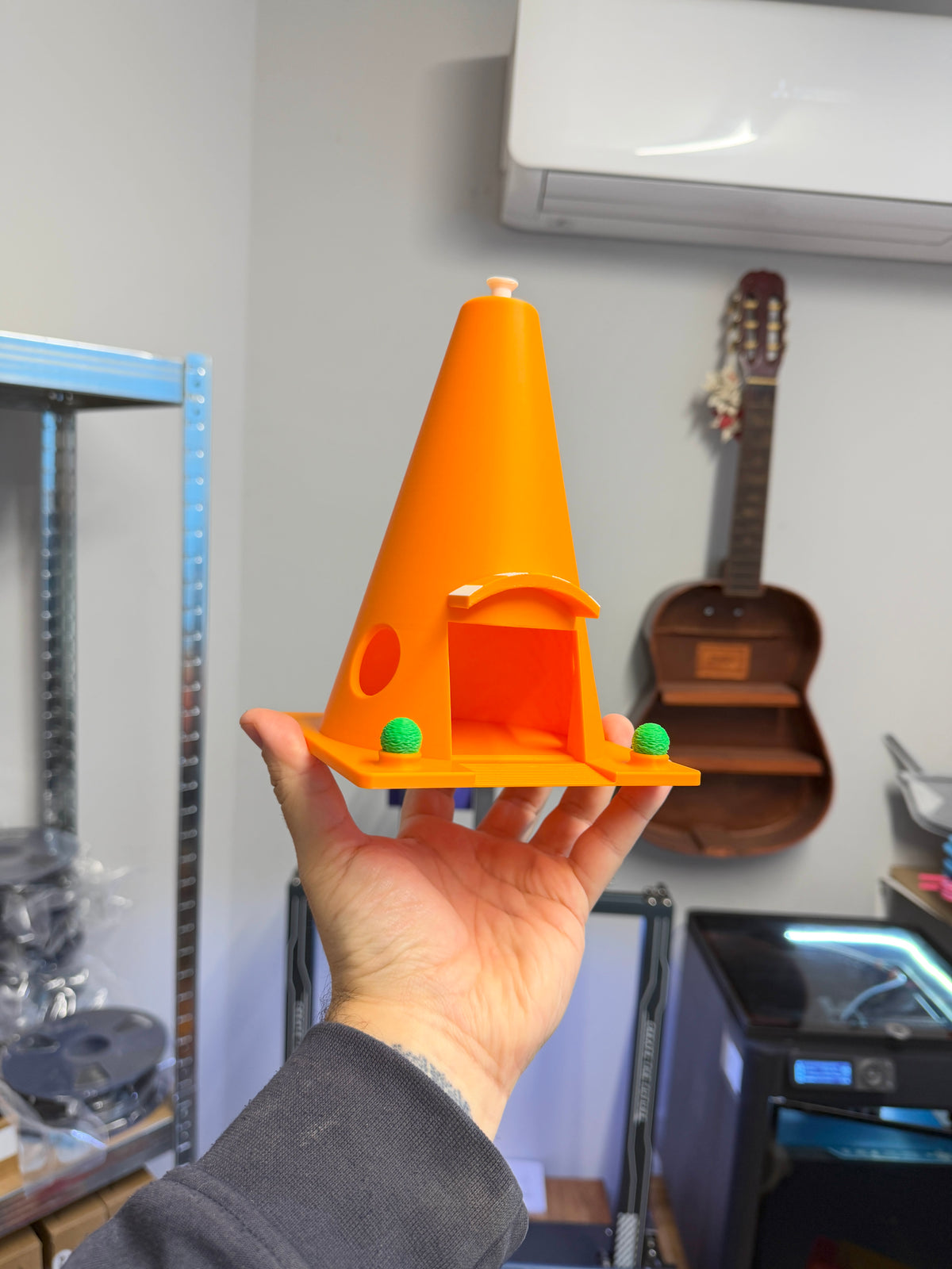 Cone Motel Garage 19.5cm/7.7 inch Tall – Toy Car Display Decoration – Storage Cone