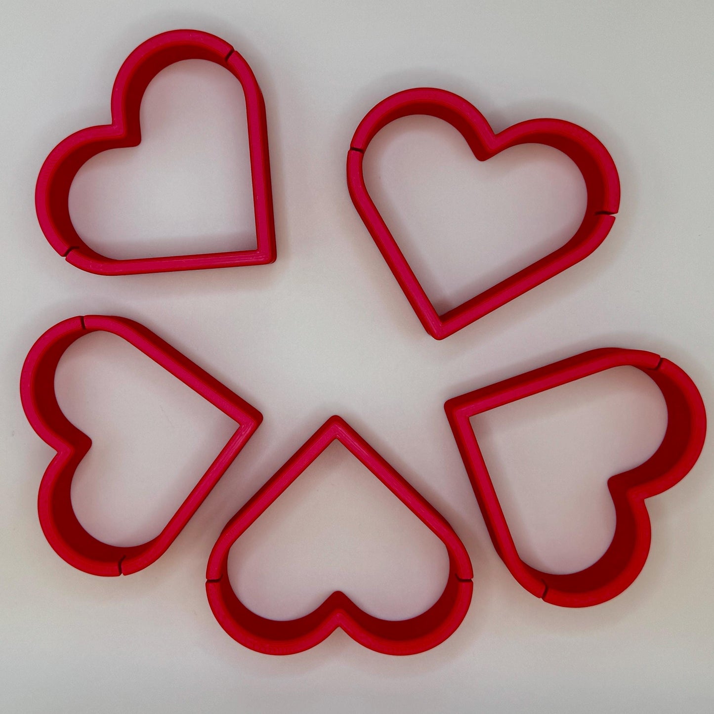 5 Love Heart Shaped Wedding Place Card Holders – Elegant 3D-Printed Table Décor for Bride, Groom, and Guests - Choose Your Colour