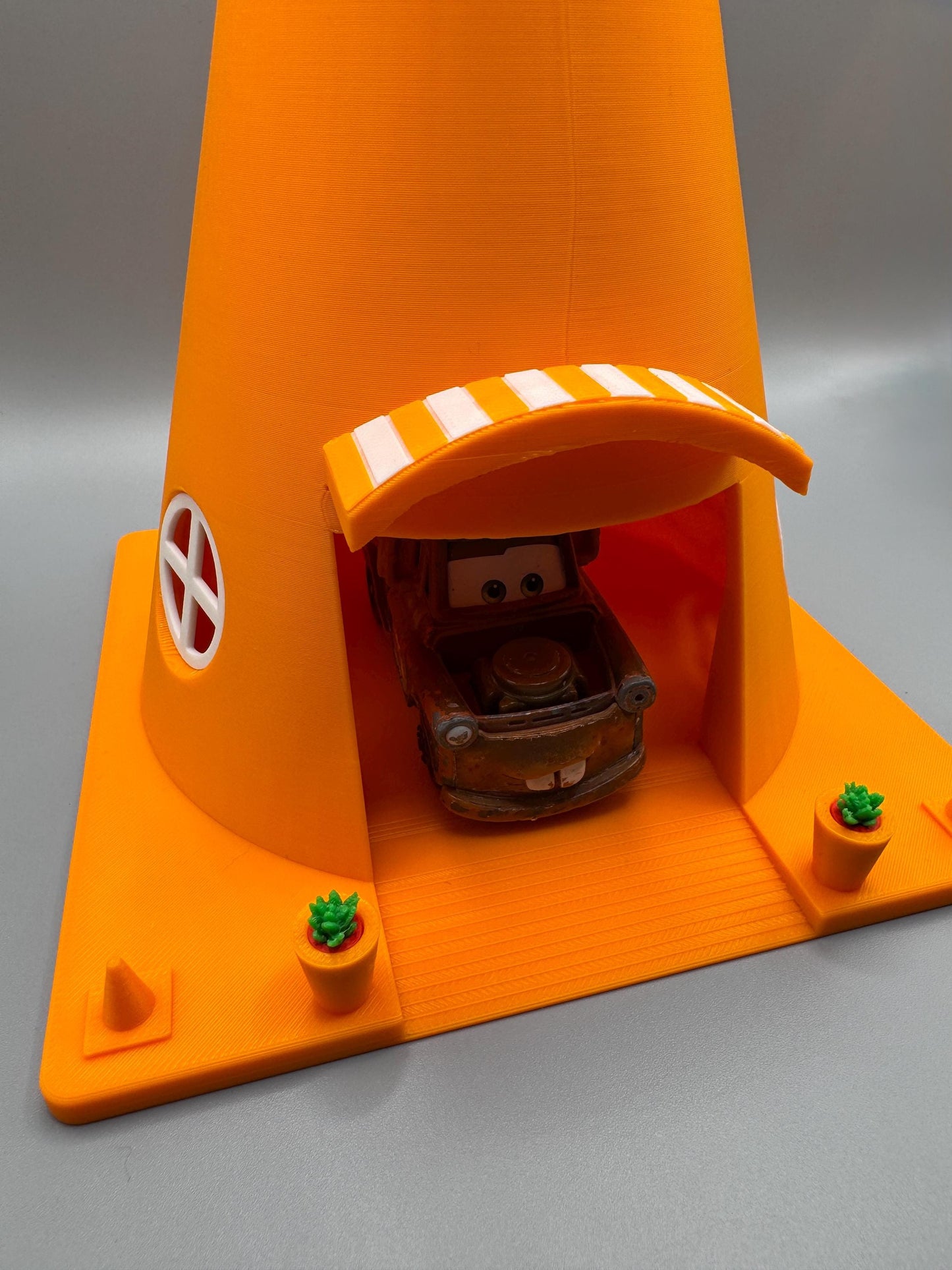 Cozy Cone Motel Toy Car Garage | Disney Cars Inspired Display & Storage | Kids Bedroom Decor
