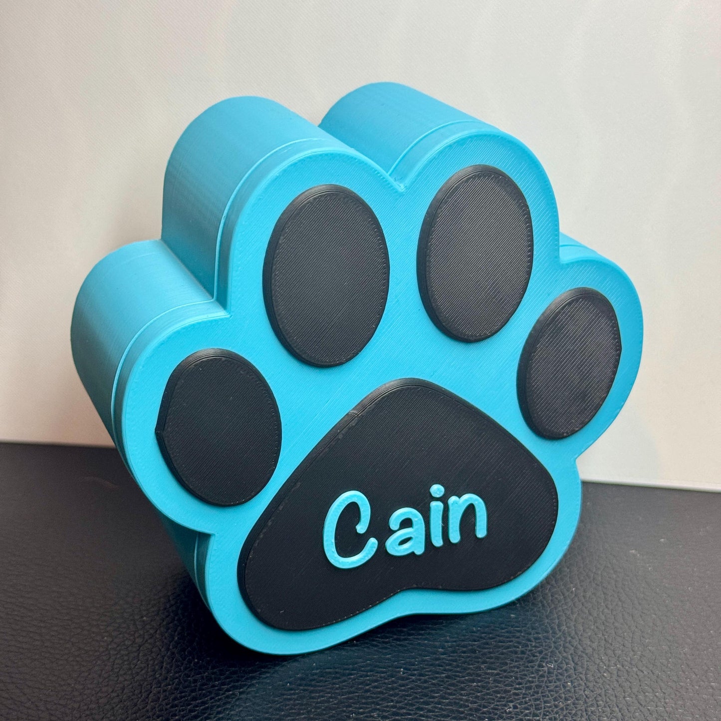 Small Personalised Paw Print Pet Memorial Box | 3D Printed Urn for Ashes & Mementos