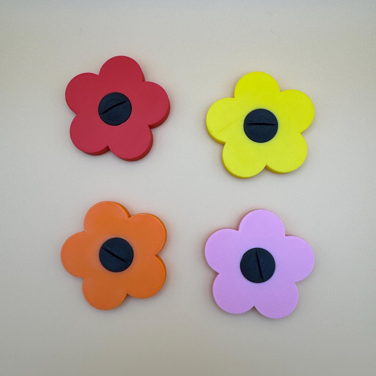Flower Shaped Wedding Place Card Holders | 3D Printed Table Decor | Choice of Colour & Pack Size