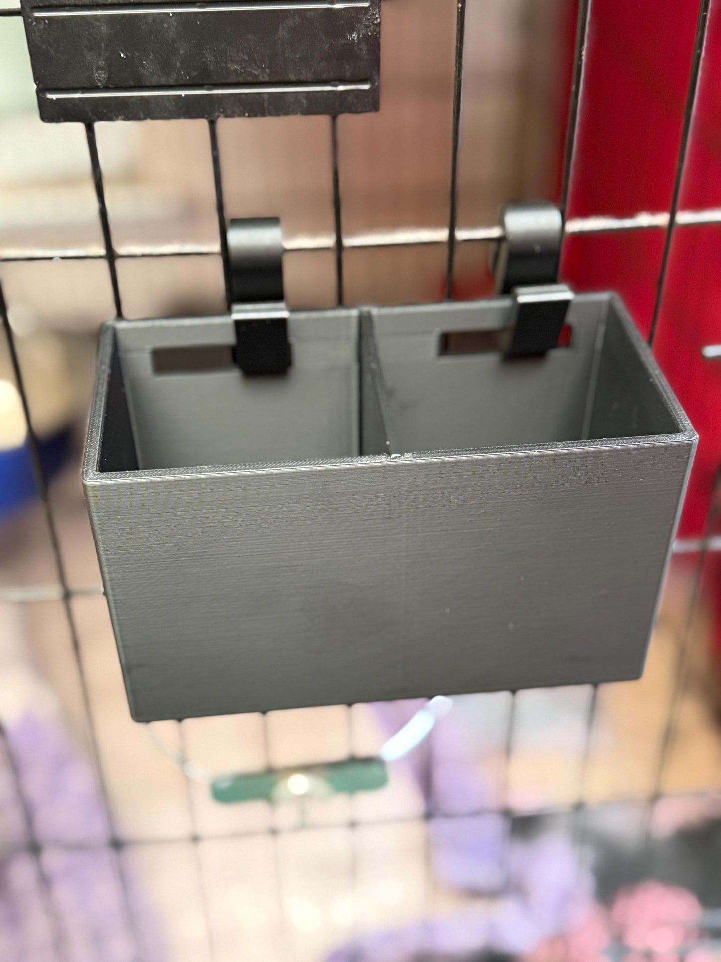 Clip on Mini Storage Tub for Dog Crates | Poo bag/Treat holder for Dog Walkers & Owners | Easy Clip-on Organiser, No Installation Required